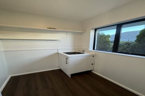 Photo of property in 37 Springbank Street, Bryndwr, Christchurch, 8053