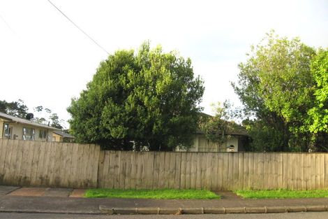 Photo of property in 5 Coletta Lane, Te Atatu South, Auckland, 0610