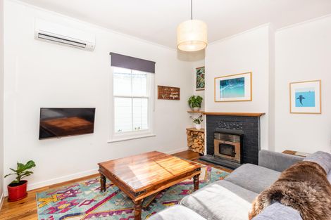 Photo of property in 8 Root Street, Gisborne, 4010