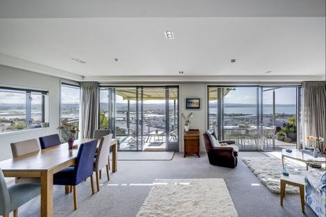 Photo of property in Northridge Apartments Stage Z, 1/22 Hospital Terrace, Hospital Hill, Napier, 4110