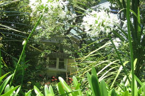 Photo of property in 11 Mariri Road, Kelburn, Wellington, 6012