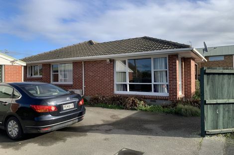 Photo of property in 71 Waimairi Road, Upper Riccarton, Christchurch, 8041