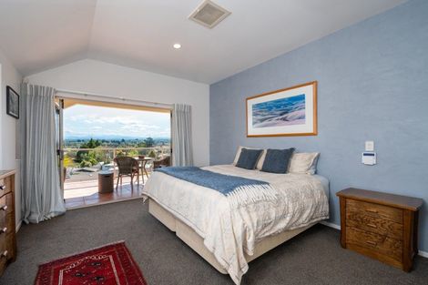 Photo of property in 15 Iona Road, Havelock North, 4130