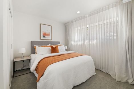 Photo of property in 46a Beulah Avenue, Rothesay Bay, Auckland, 0630