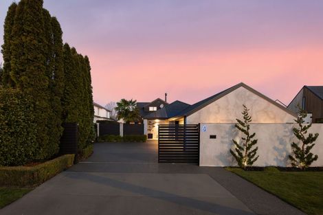 Photo of property in 4 Wairarapa Terrace, Merivale, Christchurch, 8014