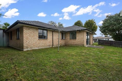 Photo of property in 29 Woodbank Drive, Glen Eden, Auckland, 0602