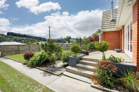 Photo of property in 44 Martin Road, Fairfield, Dunedin, 9018