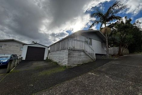 Photo of property in 121 Sunnyside Road, Sunnyvale, Auckland, 0612