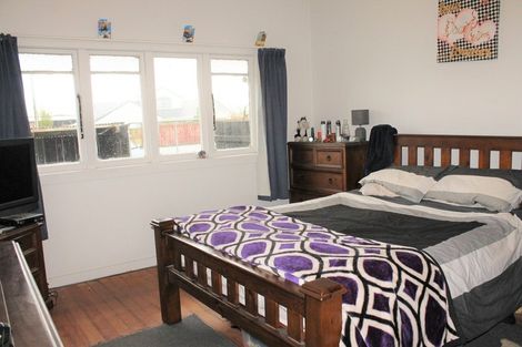 Photo of property in 180 Queen Street, Westport, 7825