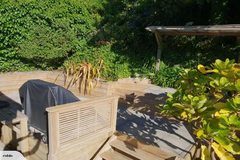 Photo of property in 124 Onslow Road, Khandallah, Wellington, 6035