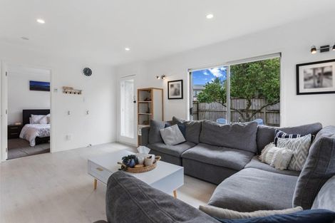Photo of property in 1/61 Mcclintock Road, Massey, Auckland, 0614