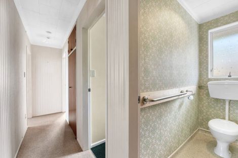 Photo of property in 1 Mogridge Place, Springlands, Blenheim, 7201