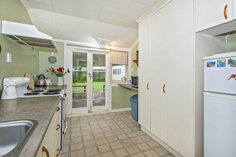 Photo of property in 8 Bernard Street, Avenues, Whangarei, 0110