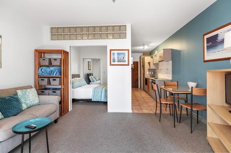 Photo of property in Atrium Towers, 5c/154 The Terrace, Wellington Central, Wellington, 6011