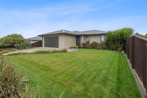 Photo of property in 76 Rowan Avenue, Aranui, Christchurch, 8061