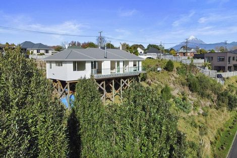 Photo of property in 284 Frankley Road, Ferndale, New Plymouth, 4310