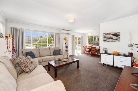 Photo of property in 36 Kingsley Street, Stokes Valley, Lower Hutt, 5019