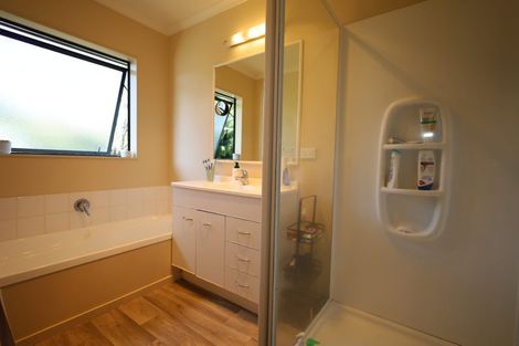 Photo of property in 58b Meadowland Street, Matua, Tauranga, 3110