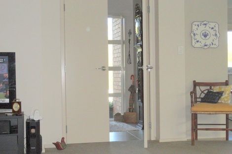 Photo of property in 71 Falcon Drive, Welcome Bay, Tauranga, 3112