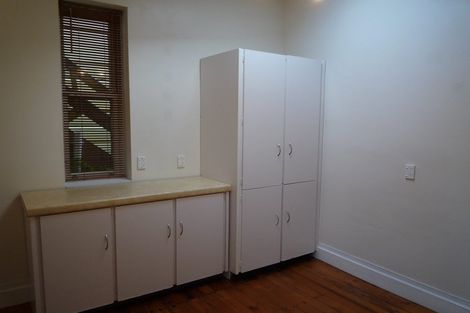 Photo of property in 19 Royal Street, Berhampore, Wellington, 6023