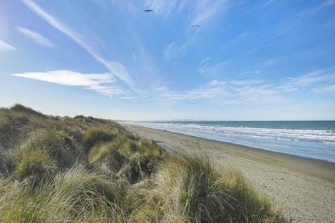 Photo of property in 94 Aston Drive, Waimairi Beach, Christchurch, 8083