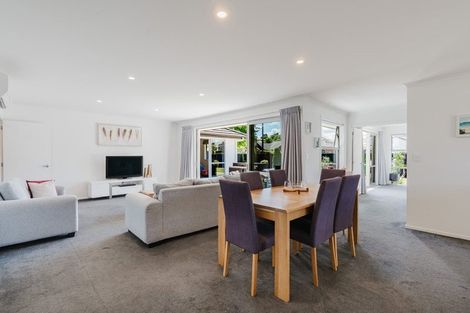 Photo of property in 43 Batten Drive, Flagstaff, Hamilton, 3210