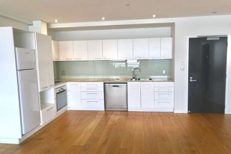 Photo of property in 2/16 Huron Street, Takapuna, Auckland, 0622