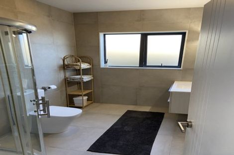 Photo of property in 29 Tawa Place, Orewa, 0931