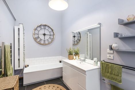 Photo of property in 71 Huia Street, Waikanae, 5036