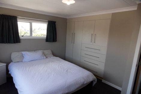 Photo of property in 4 Waltham Court, Cloverlea, Palmerston North, 4412