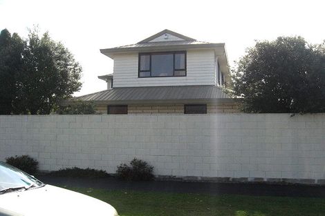 Photo of property in 16 Sayers Crescent, Ilam, Christchurch, 8041