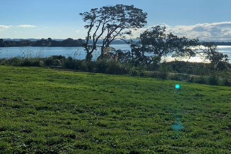 Photo of property in 59 Tahuna Minhinnick Drive, Glenbrook, 2681