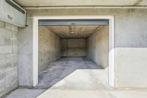 Photo of property in 73b Great North Road, Saint Johns Hill, Whanganui, 4501