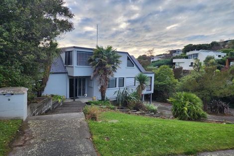 Photo of property in 9 Janice Place, Mount Pleasant, Christchurch, 8081