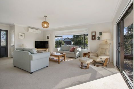 Photo of property in 1 Brookby Place, Katikati, 3129