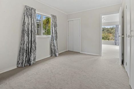 Photo of property in 22 Otanerua Road, Hatfields Beach, Orewa, 0931