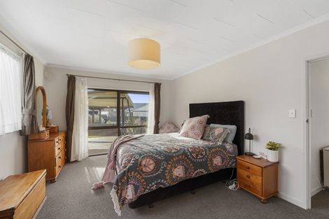 Photo of property in 2 Craig Place, Bridge Hill, Alexandra, 9320