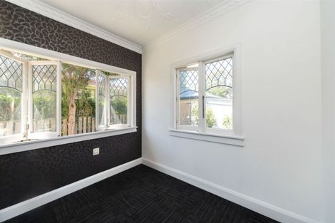 Photo of property in 19 East Street, Feilding, 4702