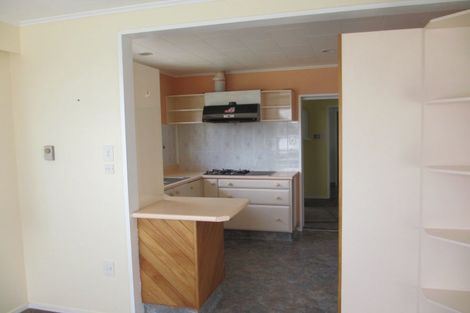 Photo of property in 110 Benmore Avenue, Cloverlea, Palmerston North, 4412