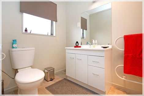 Photo of property in 60 Nash Parade, Foxton Beach, Foxton, 4815