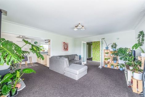 Photo of property in 1/52b Pleasant Road, Glen Eden, Auckland, 0602