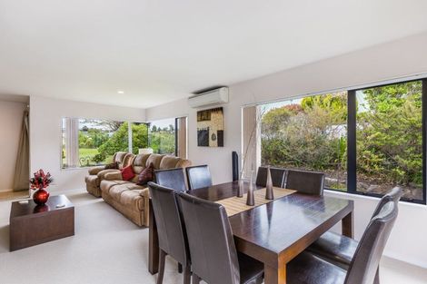 Photo of property in 35 Kinder Street, Acacia Bay, Taupo, 3330