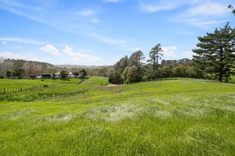 Photo of property in 730 Horseshoe Bush Road, Waitoki, 0871