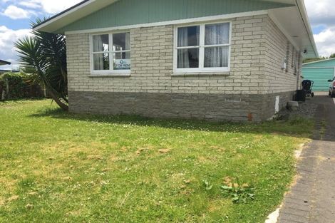 Photo of property in 12 Tanekaha Place, Pukete, Hamilton, 3200