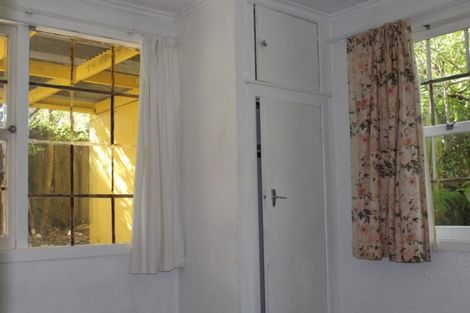 Photo of property in 15 Catalina Crescent, Forrest Hill, Auckland, 0620