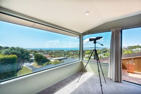 Photo of property in 23 Aberdeen Road, Castor Bay, Auckland, 0620