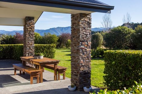 Photo of property in 421 Belvedere Road, Carrington, Carterton, 5791