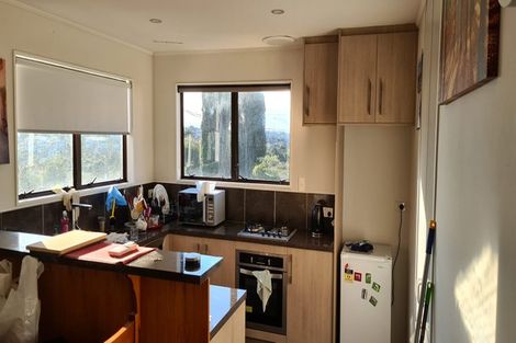 Photo of property in 1/219 Glenfield Road, Hillcrest, Auckland, 0627