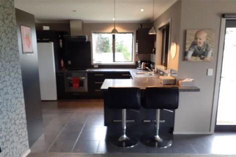 Photo of property in 25 Riversdale-waikaia Road, Riversdale, 9776