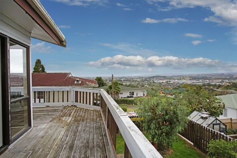 Photo of property in 1 Tremen Place, Pukekohe, 2120